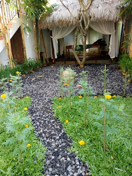 green bird villa