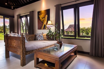 solo villas and retreat