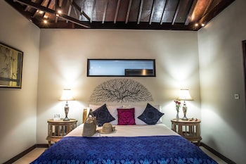 solo villas and retreat
