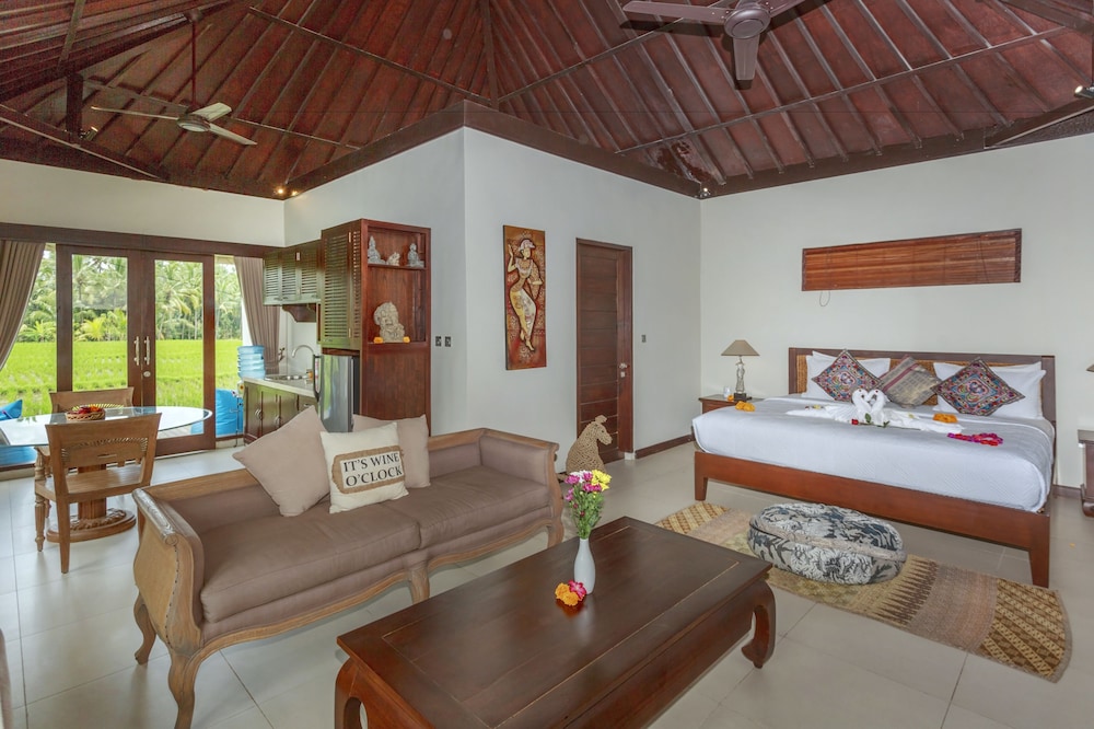 solo villas and retreat