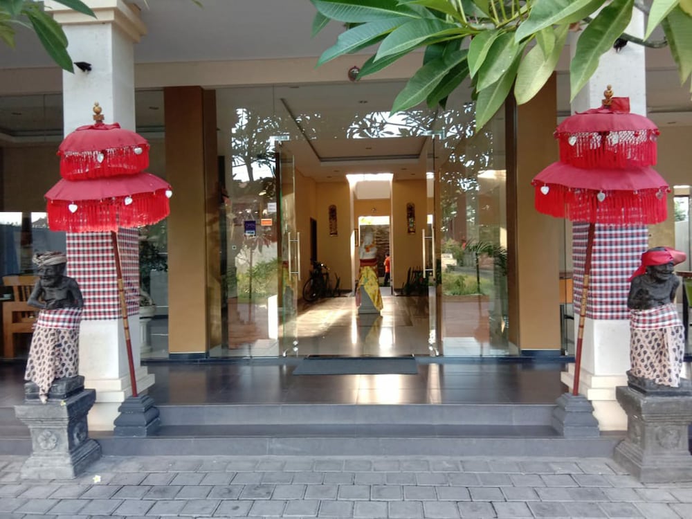 hotel mandari
