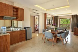 Royal Tulip Springhill Resort Jimbaran,Bali>>Badung,5 star