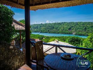 Twin Island Villas - Adults Only,Ceningan Island>>Bali,3 star
