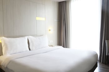 swiss belinn cikarang