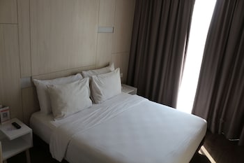 swiss belinn cikarang