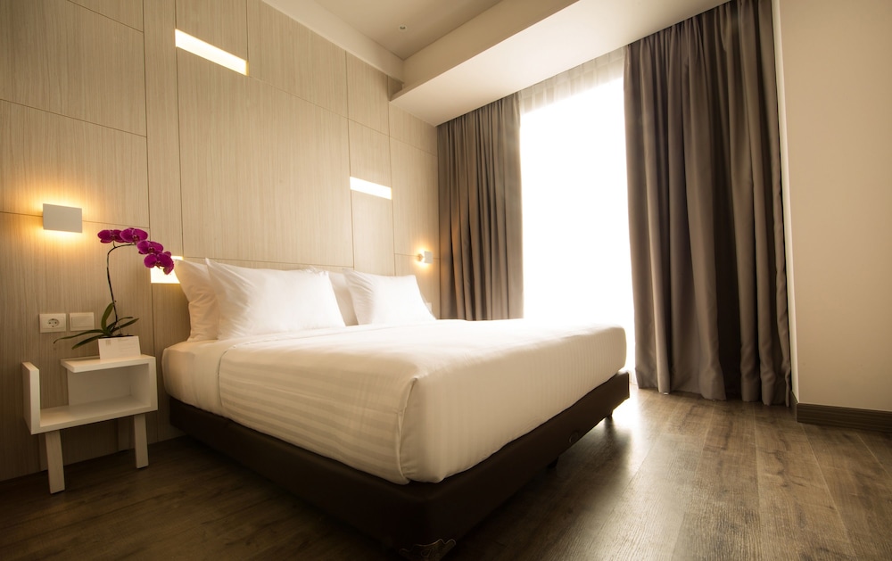swiss belinn cikarang