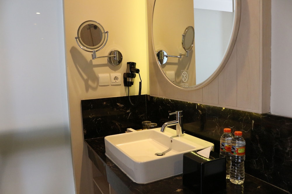 swiss belinn cikarang