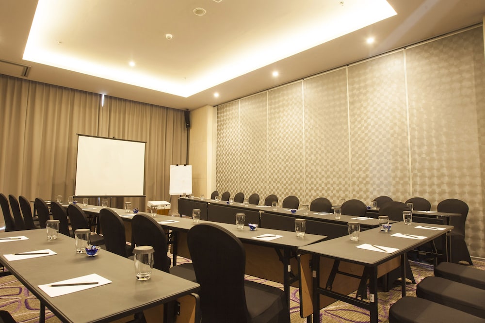 swiss belinn cikarang