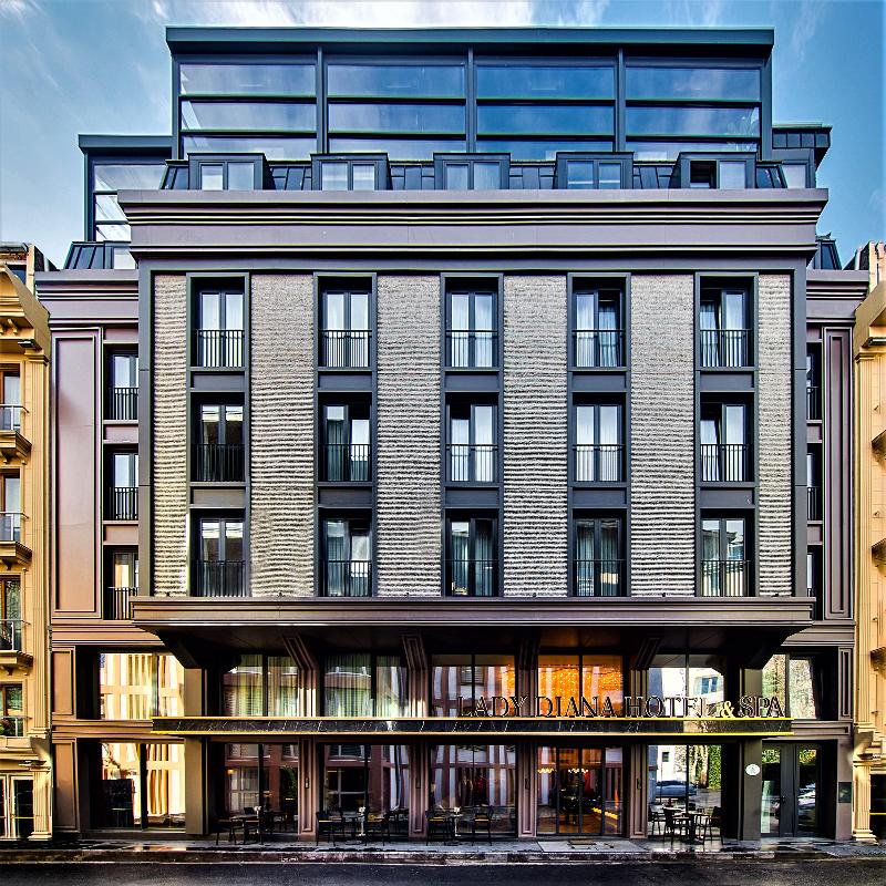 lady diana hotel