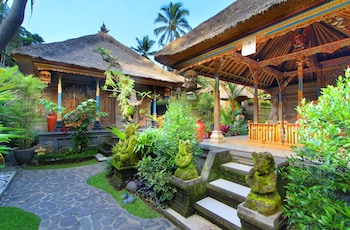 de umah bali eco tradi home