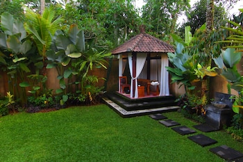 de umah bali eco tradi home