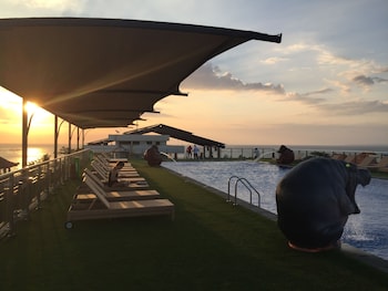 sulis beach hotel and spa