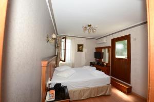 hotel new house