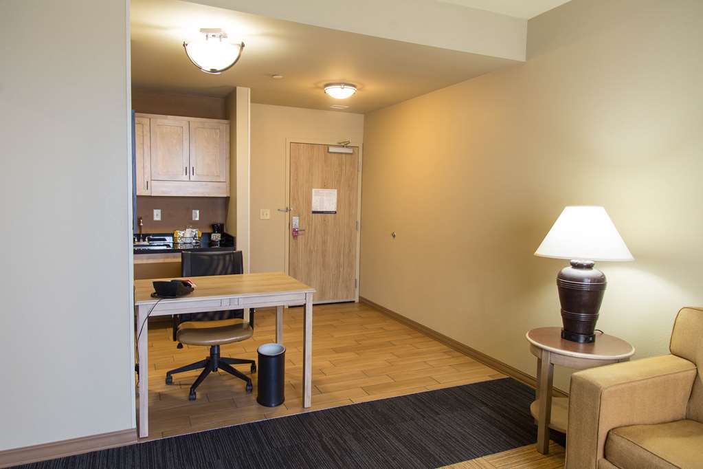 hampton inn and suites dodge city