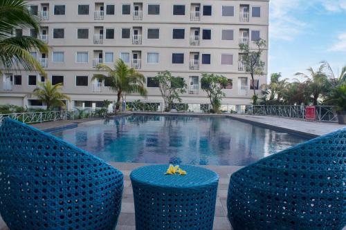 titanium express homtel