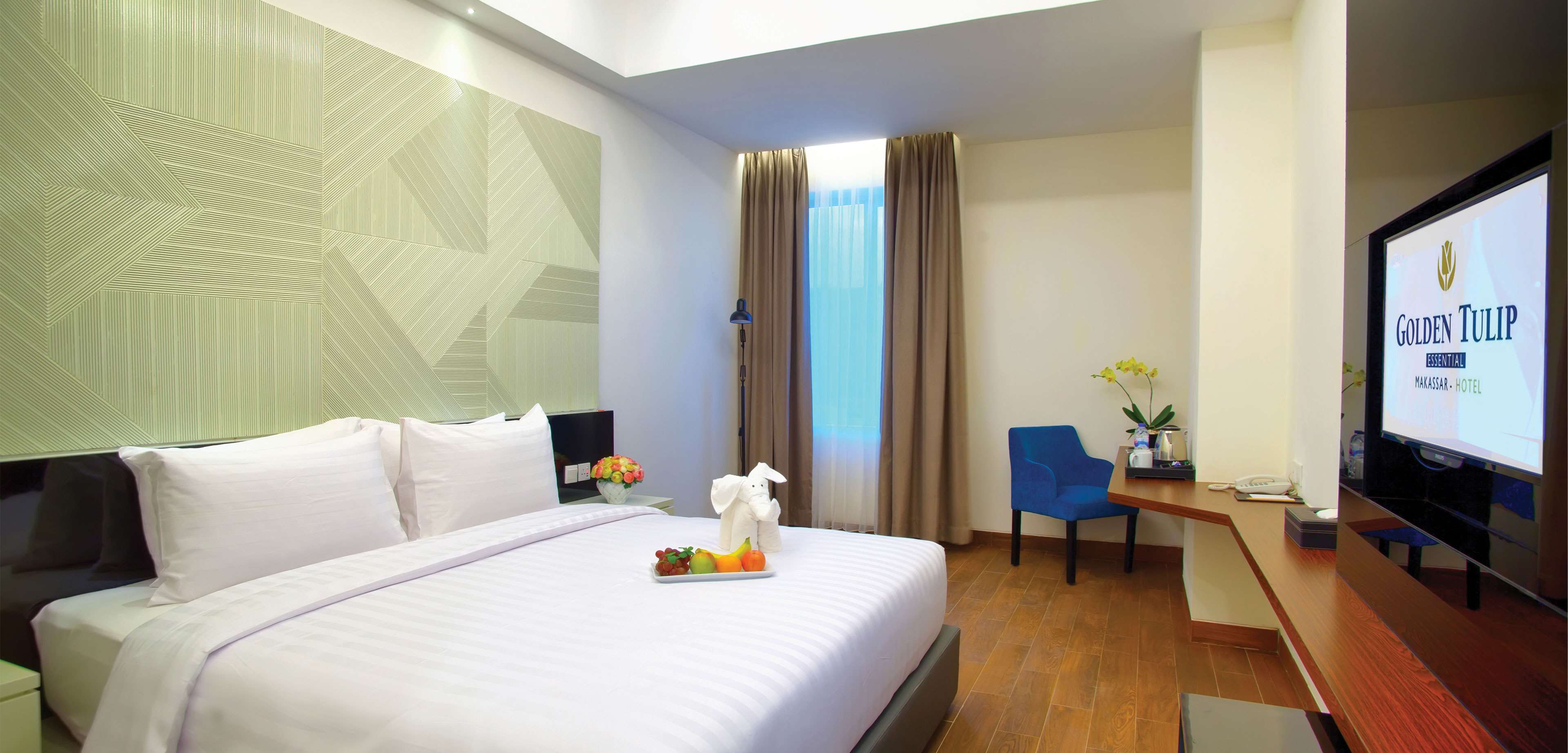 golden tulip essential makassar