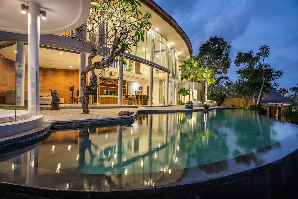 dayu mirah resort