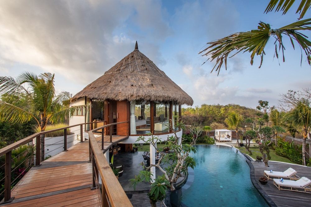 dayu mirah resort
