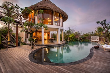 dayu mirah resort
