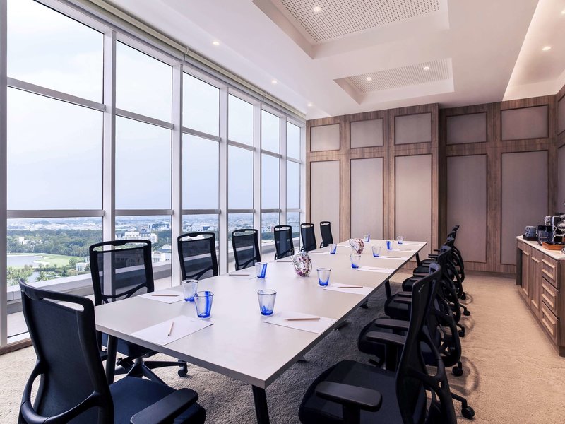 mercure jakarta pantai indah kapuk