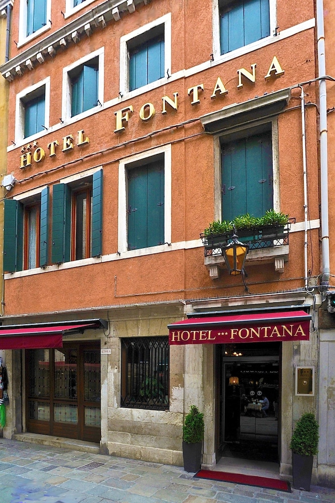 hotel fontana