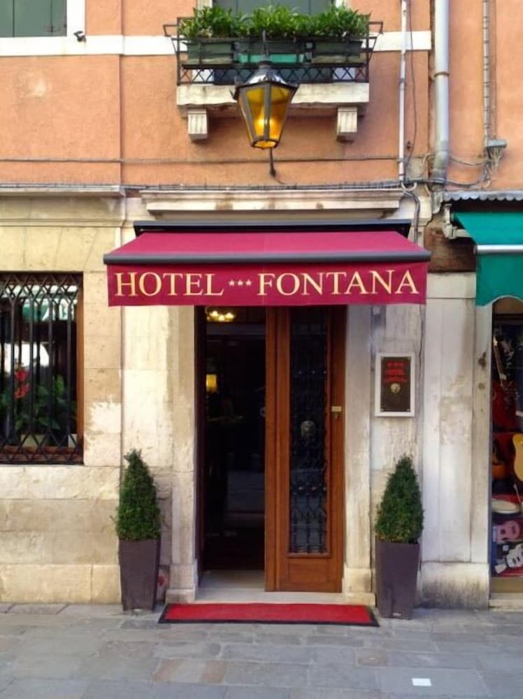 hotel fontana
