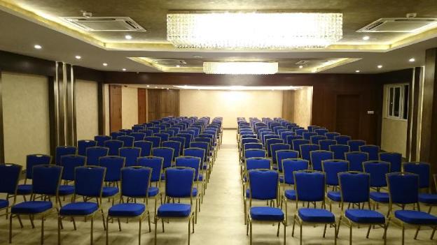 mango hotels naveen davangere