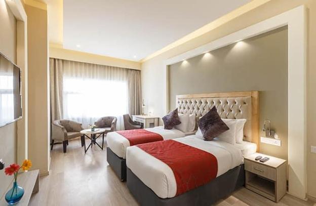 mango hotels naveen davangere