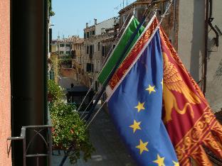 apostoli palace