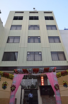 hotel rahil palace