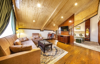 apple orchard resort and spa