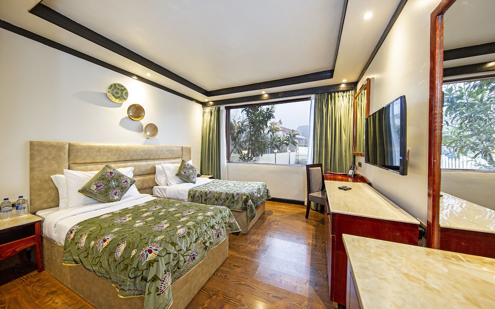 apple orchard resort and spa