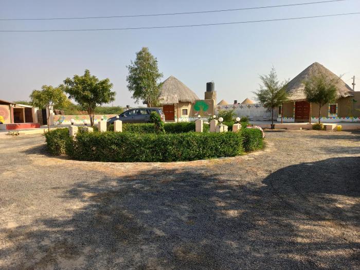 rann kandhi resort