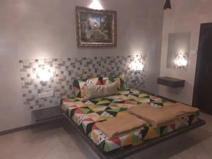 Hotel Divine Valley,Old Mahabaleshwar>>Mahabaleshwar,2 star