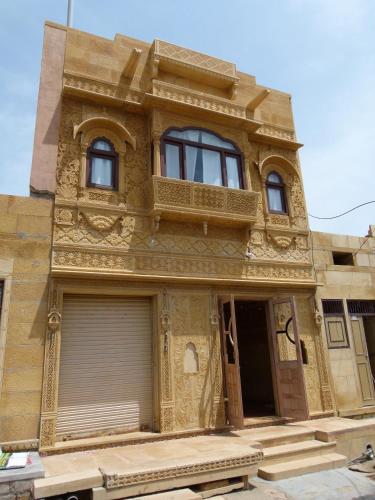 gajanand guest house