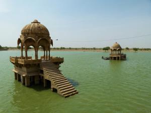gajanand guest house