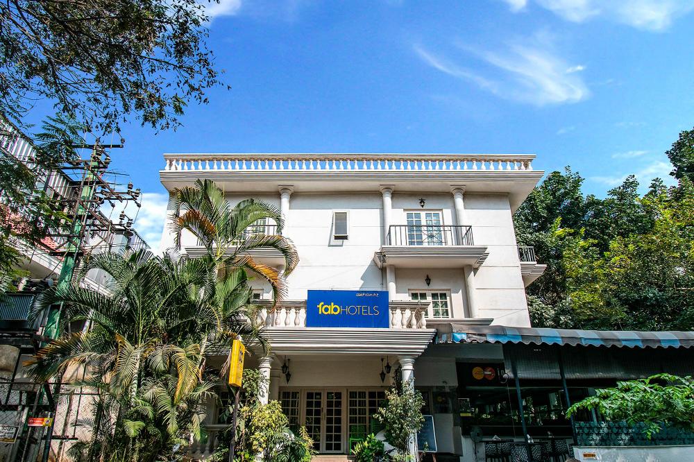 Fabhotel Park Inn,,3 star