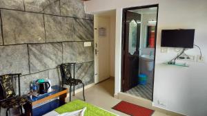 oyo 8653 achus inn