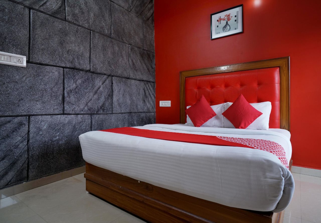 oyo 8653 achus inn