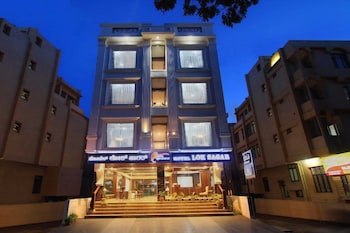 hotel loksagar