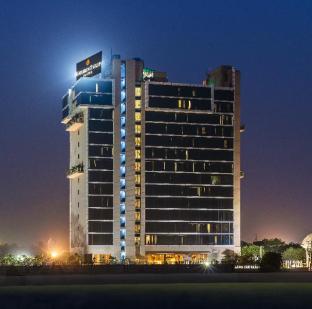 Golden Suites | Inde Hotels,Gurgaon Faridabad Road,4 star