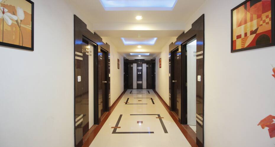 hotel shree sai palace