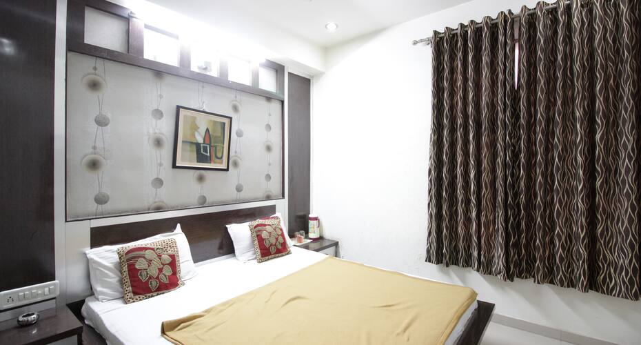 hotel shree sai palace