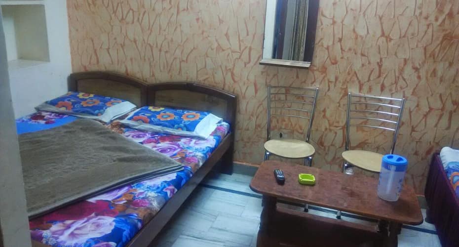 Hotel Aditya Sheraton,Vishnu Ghat,1 star