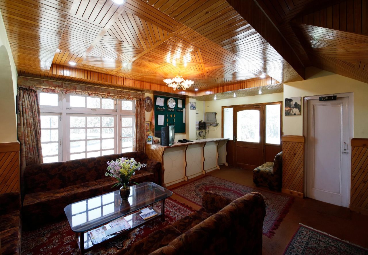 Hotel Oakwood,Kandaghat>>Chail,3 star