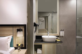 corbett aamod spa and resort riverside resort