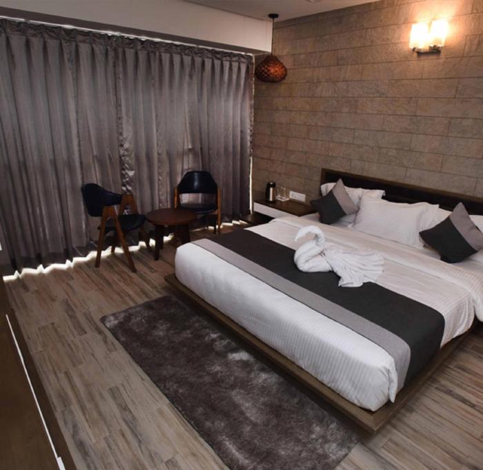 hotel grand elegance