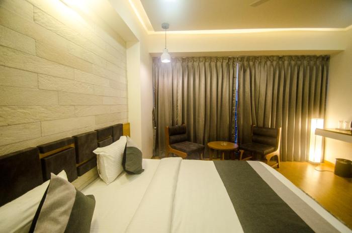 hotel grand elegance