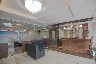 Hotel Mayur Palace,Plot No 11 Hoshangabad Road Near Chetak Bridge, Circle, Isbt Commercial Area, Habib Ganj, Bhopal,3 star