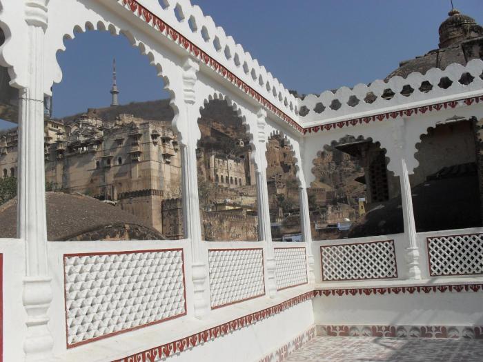 haveli taragarh palace